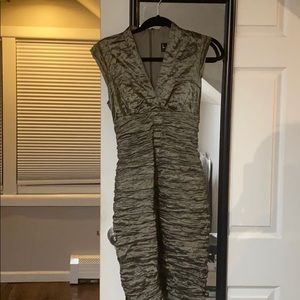 Beautiful green dress size 6. Nicole Miller